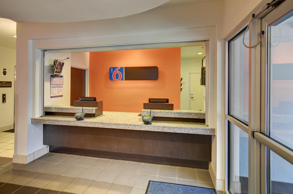 Motel 6-Roanoke, Tx - Northlake - Speedway Exterior photo