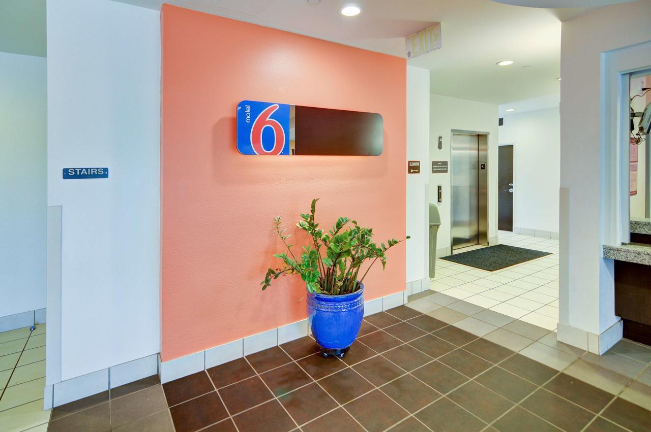 Motel 6-Roanoke, Tx - Northlake - Speedway Exterior photo
