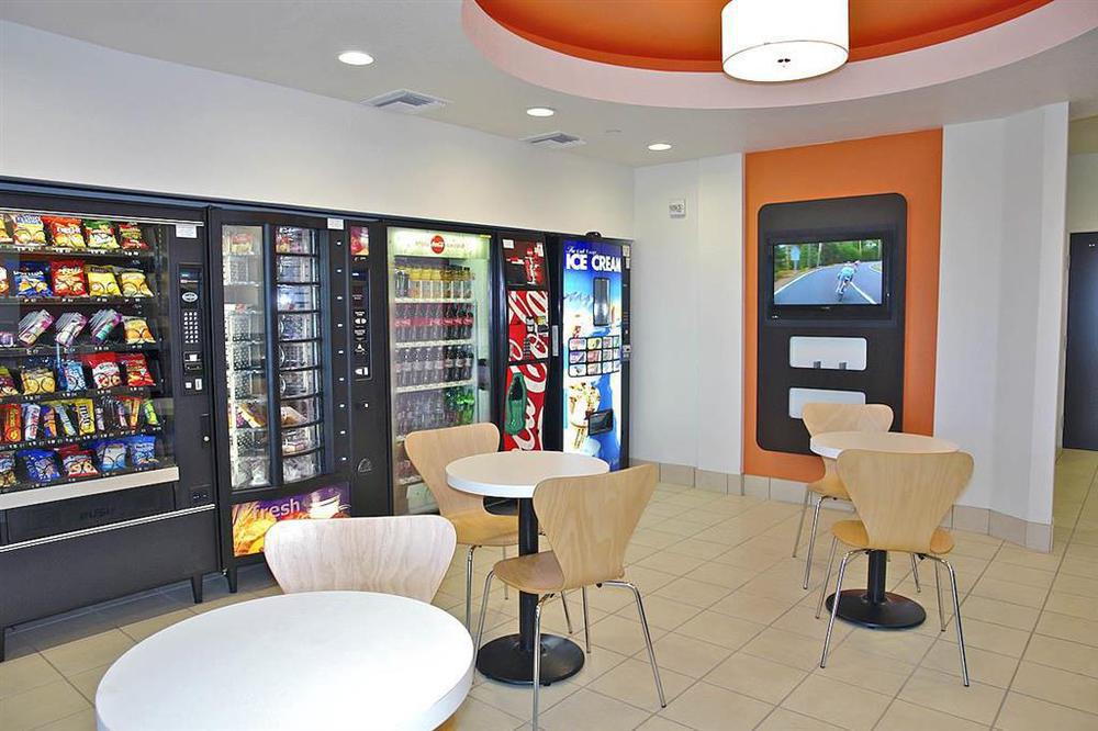 Motel 6-Roanoke, Tx - Northlake - Speedway Exterior photo